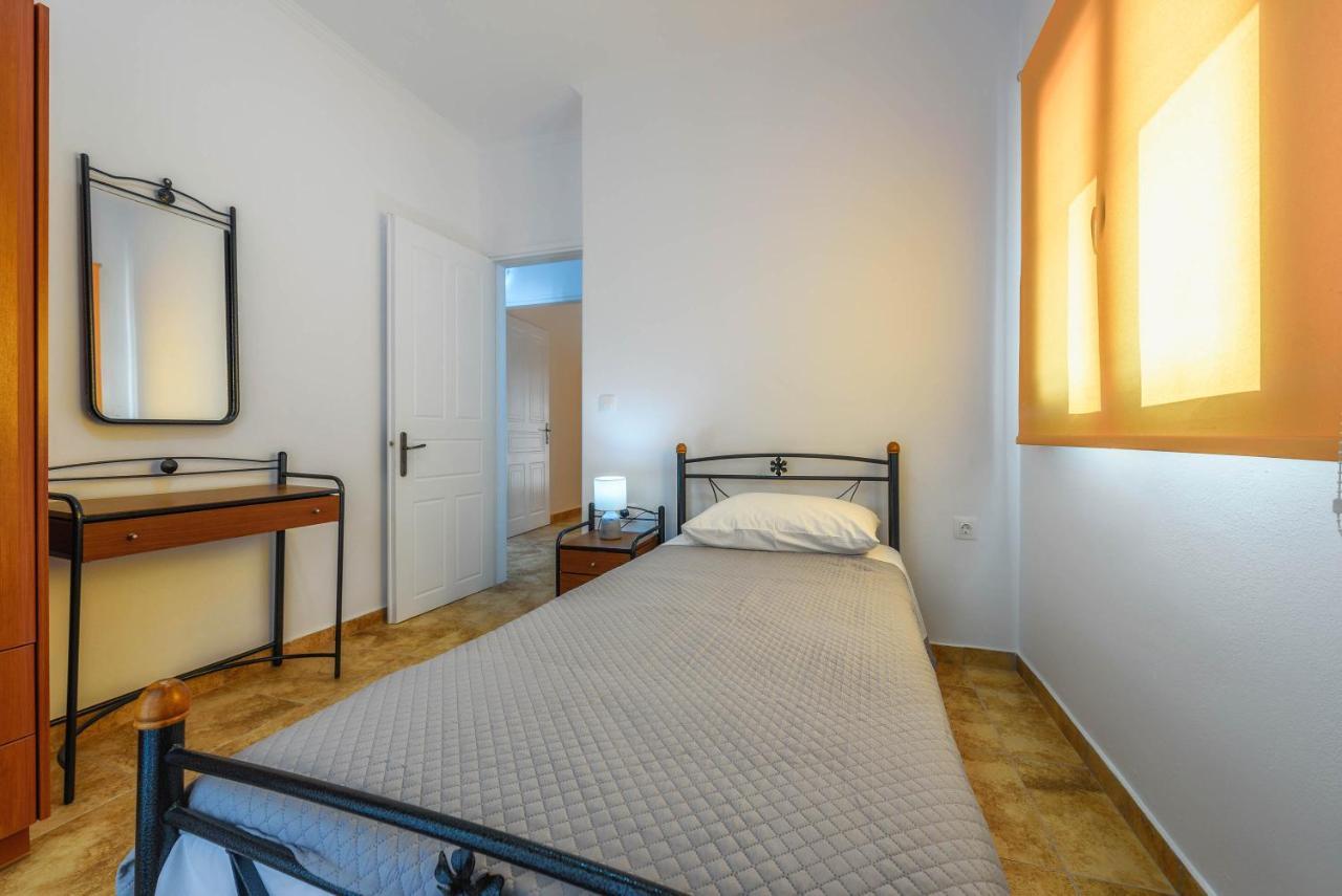 Alonaki Apartments Ájosz Léon Kültér fotó